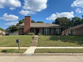 2424 Oak Grove Dr - Photo 1 of 1