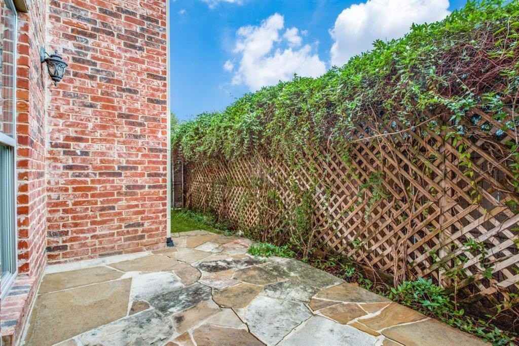 4125 Lovers Ln #A - Photo 6 of 25