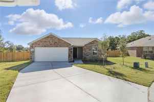 featured image of 404 Jameson St