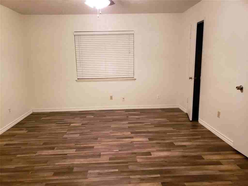 538 White Oak St - Photo 7 of 7