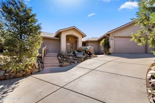 2049 Meadowbrook Rd - Photo 1 of 1