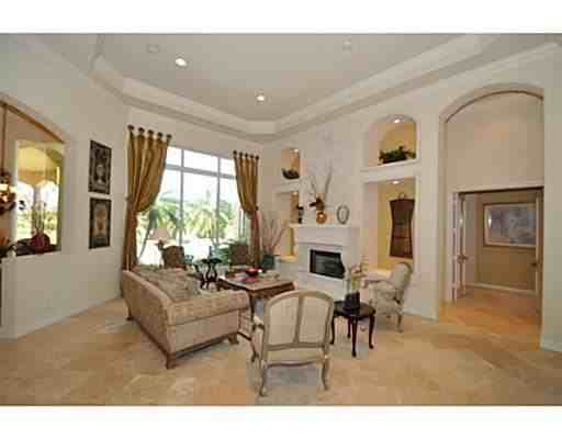 164 Remo Pl - Photo 2 of 7