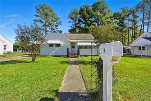 7 Community Dr - Photo 1 of 1