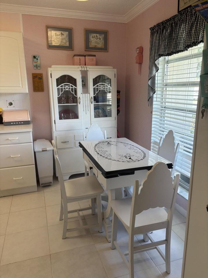 8608 Bella Vista Dr - Photo 2 of 11