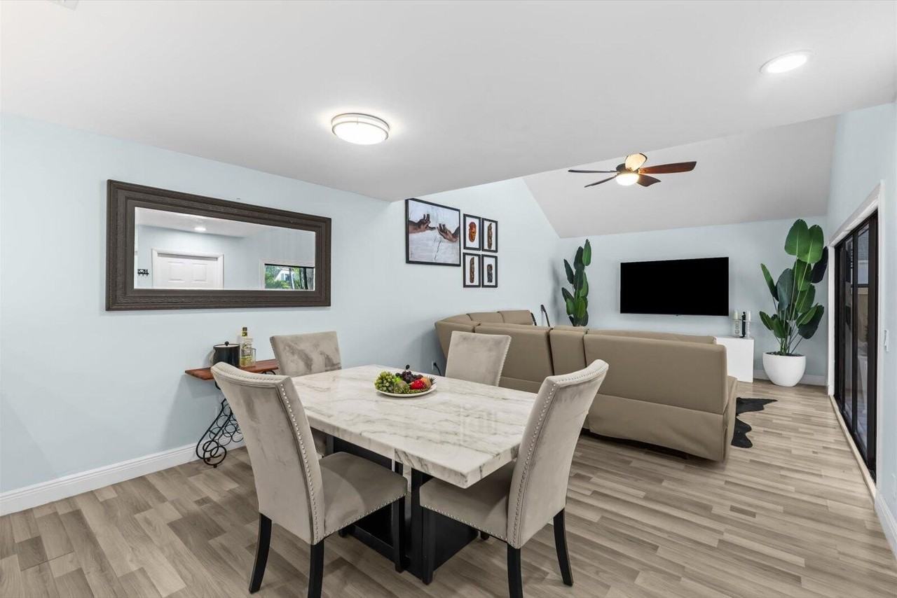 1100 Se Mitchell Ave #103 - Photo 6 of 39