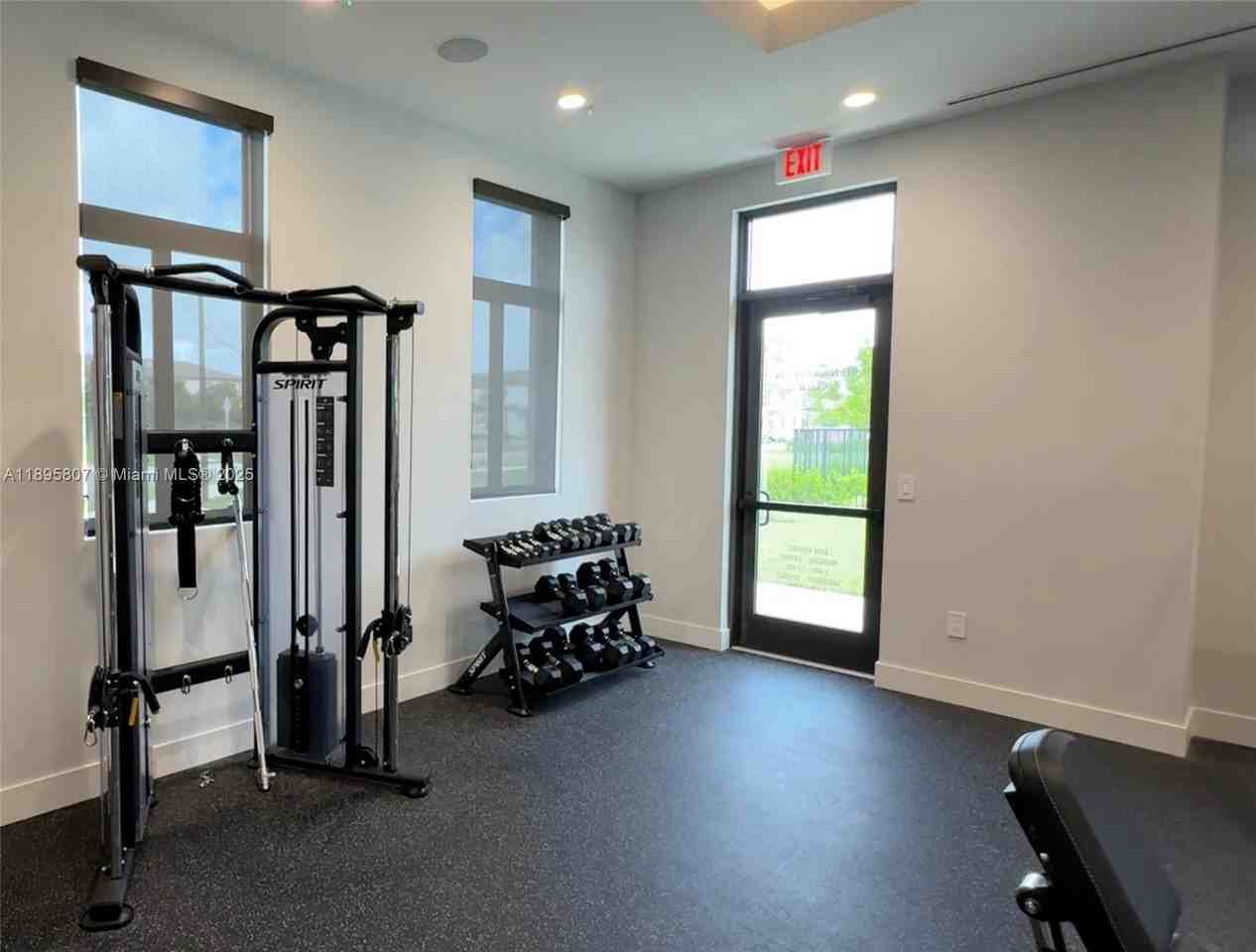 13053 Sw 233rd Ter - Photo 4 of 8