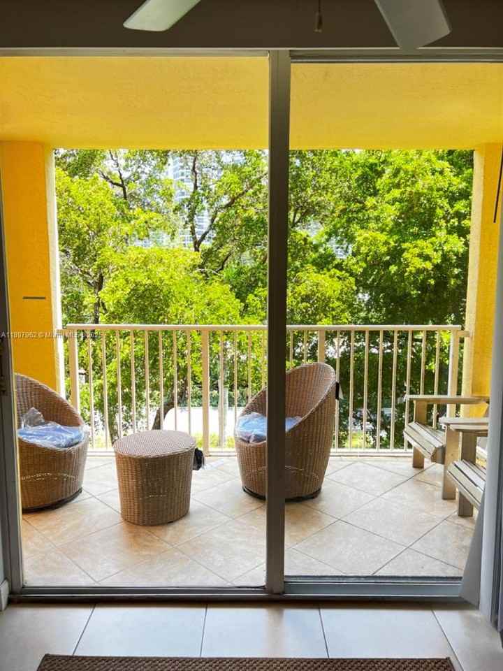 19501 E Country Club Dr #9404 - Photo 4 of 8