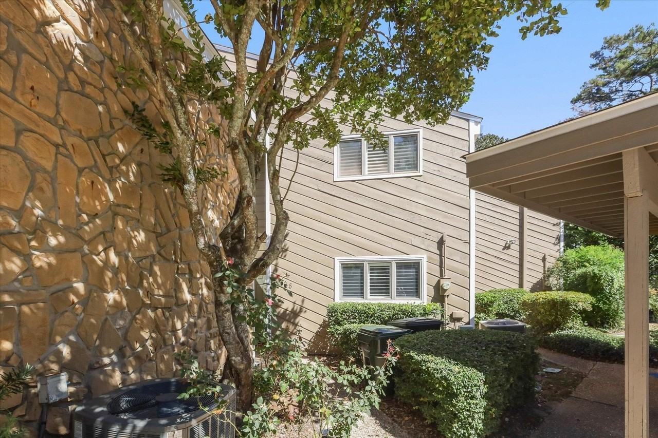 3108 Ironwood Dr - Photo 2 of 50