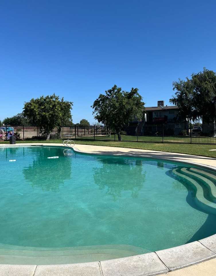 Garden Living Homes - Photo 6 of 9