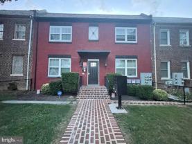 216 21st St Ne Apt 4 #4 - Photo 1 of 1