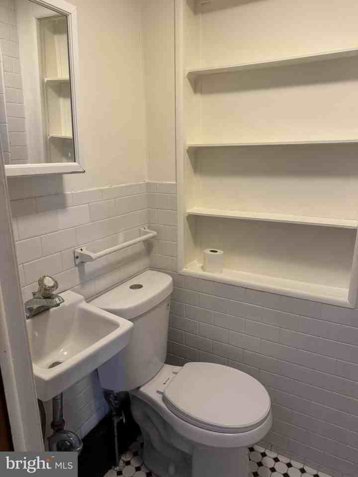 639 Spring Mill Ave Unit Rear #REAR - Photo 7 of 11