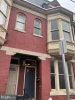 featured image of 121 S Queen St Apt 3 #3