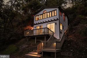 featured image of 730 Bennys Beach Rd