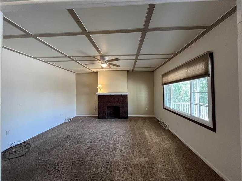 311 Sweetbriar Street - Photo 5 of 18