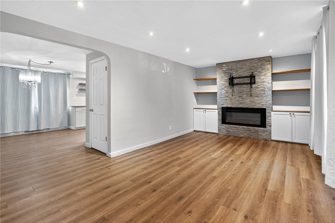 546 Roseland Avenue - Photo 7 of 21