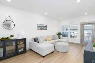 102 E Farwell Rd #317 - Photo 1 of 1
