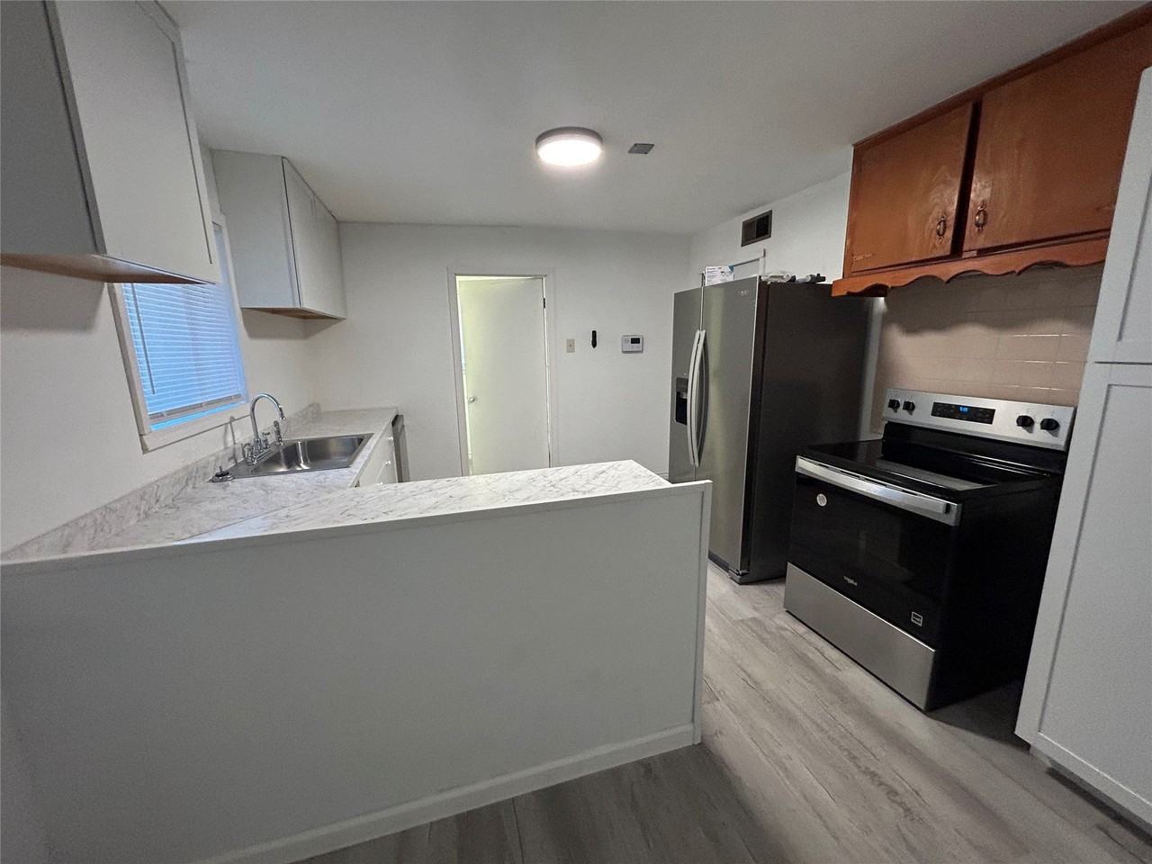 617 Forest Ln - Photo 2 of 17