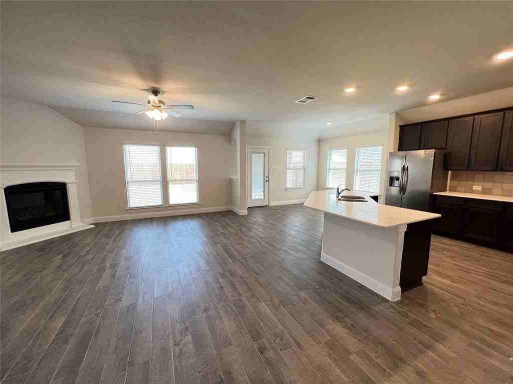 11221 Ranchera Dr - Photo 3 of 15