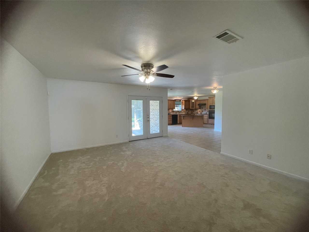 1915 Signet Dr - Photo 7 of 18