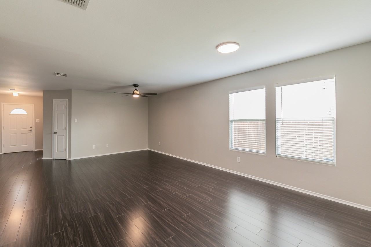 12729 Pricklybranch Dr - Photo 7 of 38