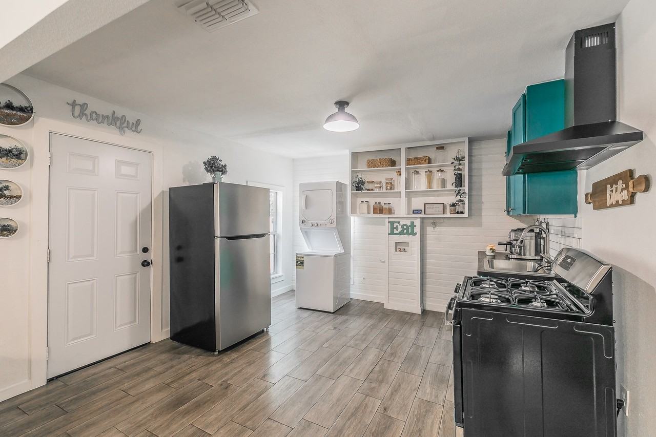 9212 Oels Street - Photo 7 of 25