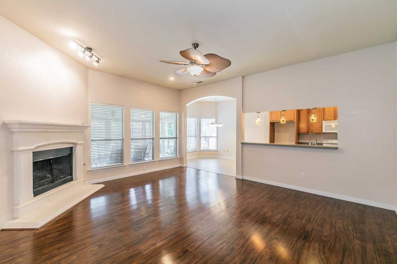 4316 Wood Stone Cir - Photo 2 of 40