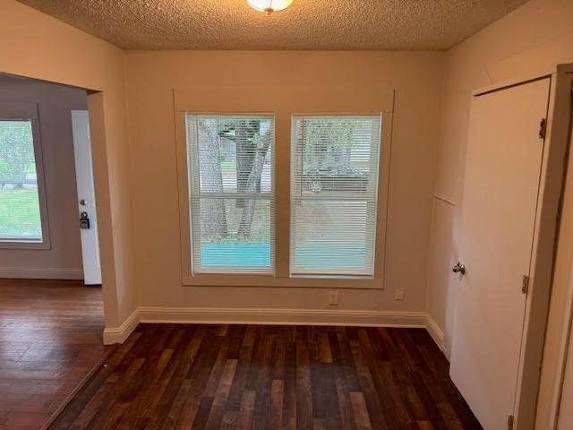 1216 Dora St - Photo 6 of 16