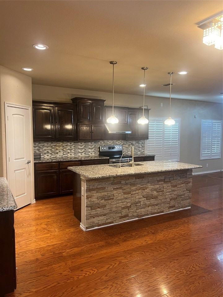 1820 Jacona Trail - Photo 6 of 20