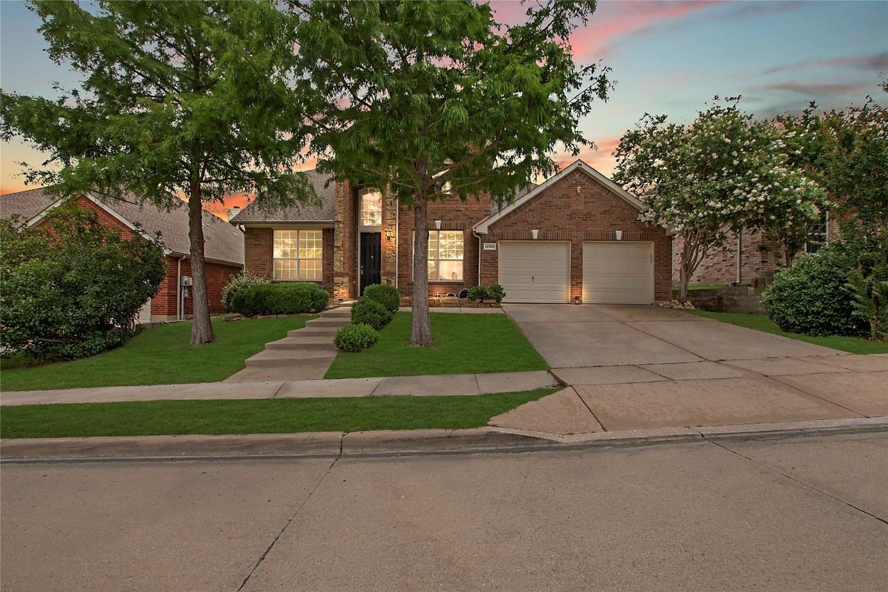 12480 Leaflet Dr - Photo 2 of 39