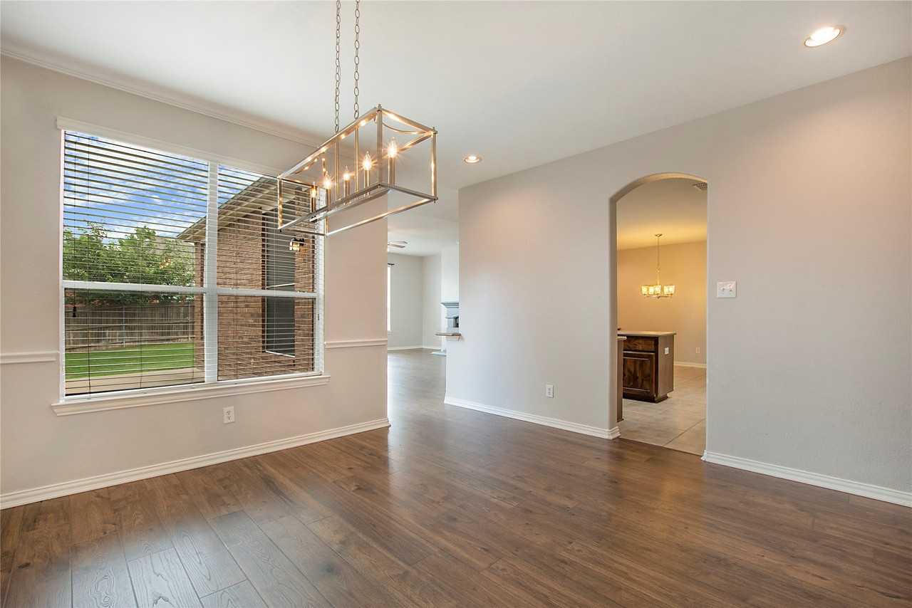 12480 Leaflet Dr - Photo 7 of 39