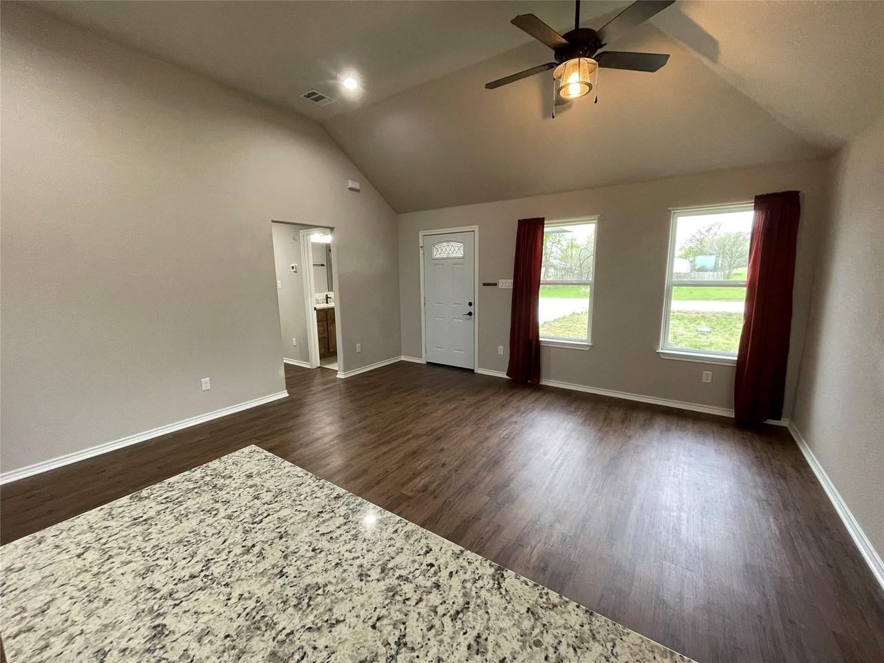 2211 Hercules Dr - Photo 3 of 12