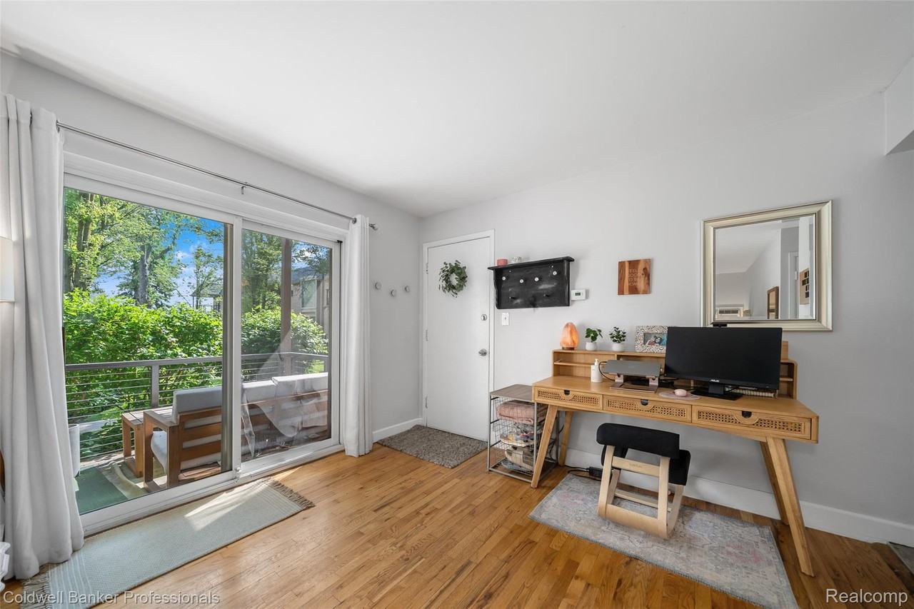 1721 E 14 Mile Rd - Photo 5 of 17