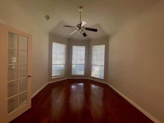 3710 White River Drive - Photo 5 of 29