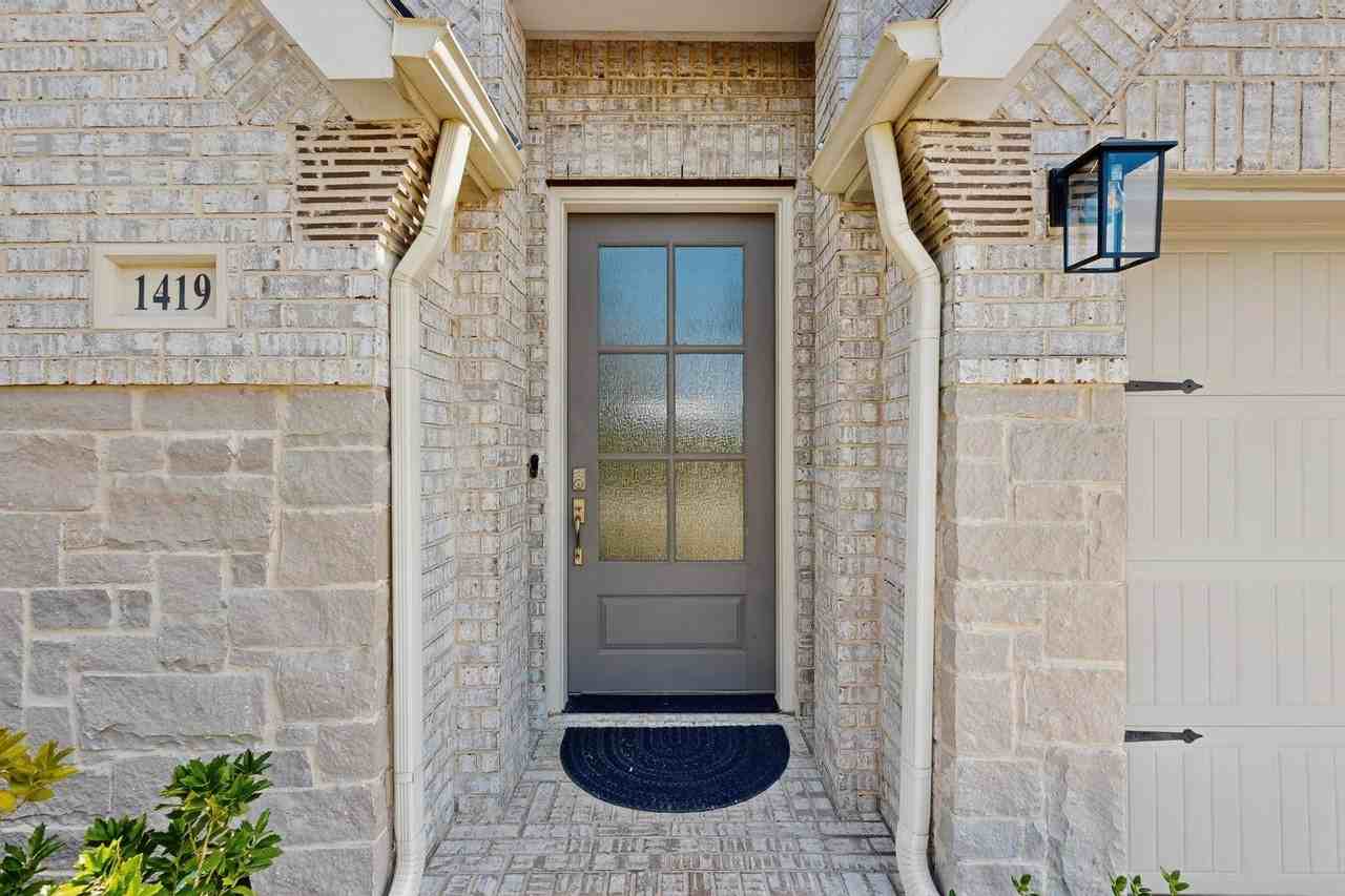 1419 Misty Pasture Way - Photo 5 of 40