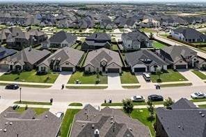 1525 Wild Indigo Dr - Photo 2 of 16