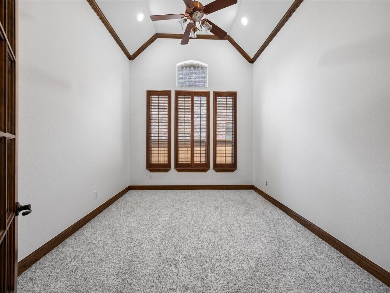 2229 Alisa Lane - Photo 7 of 40