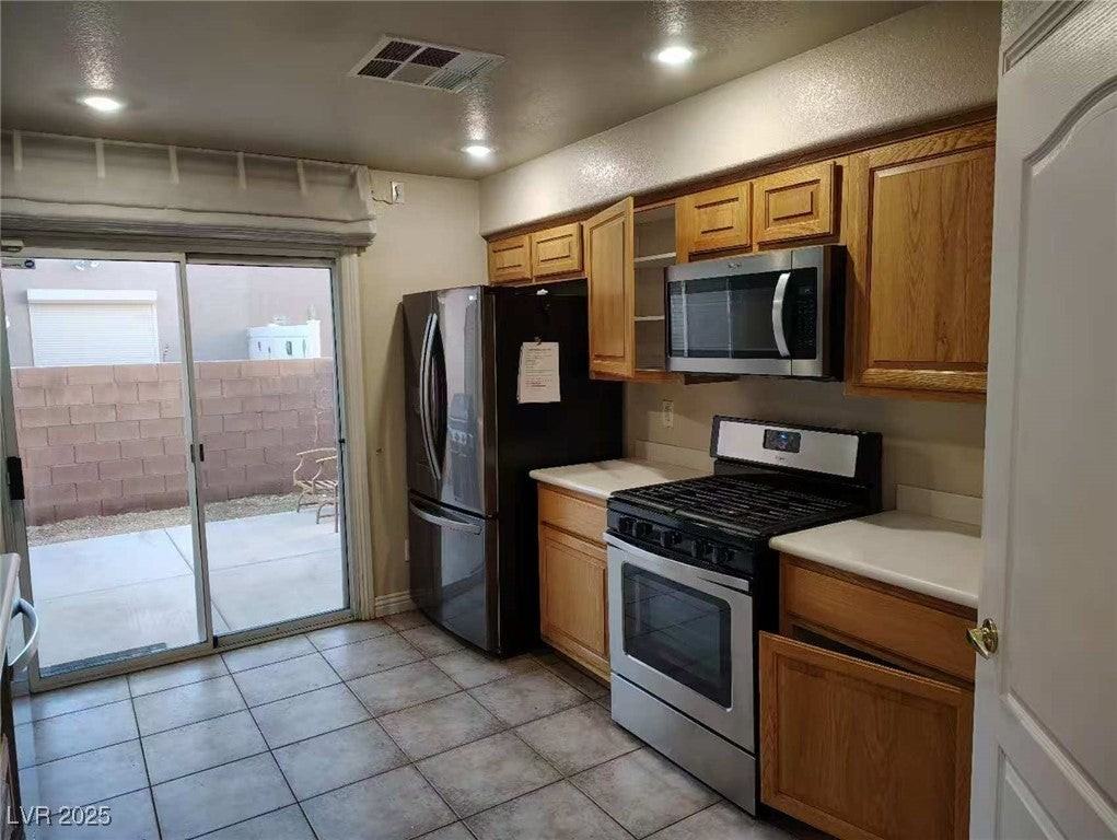 9334 New Utrecht Street - Photo 7 of 39