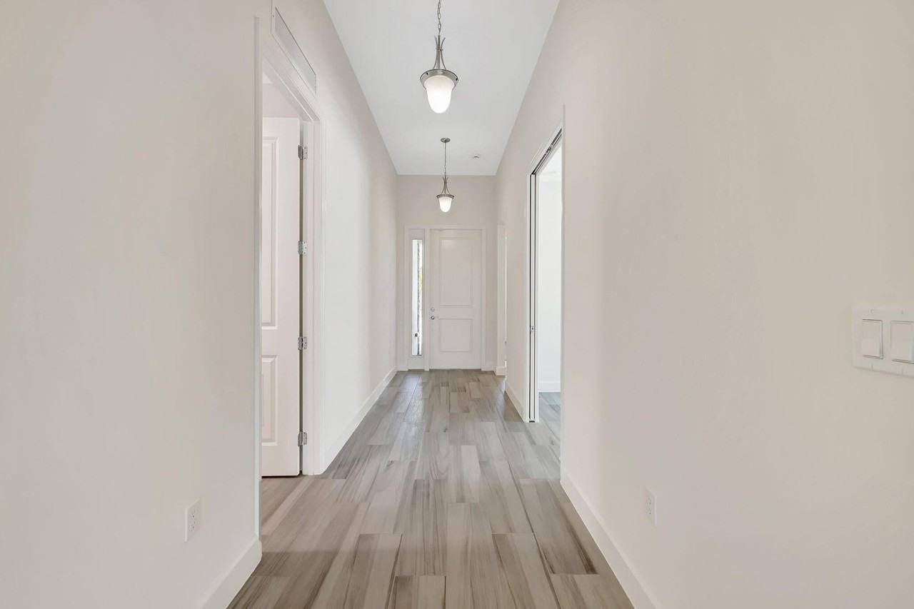 12489 Southwest Emerald Estuary Terrace - Photo 7 of 50