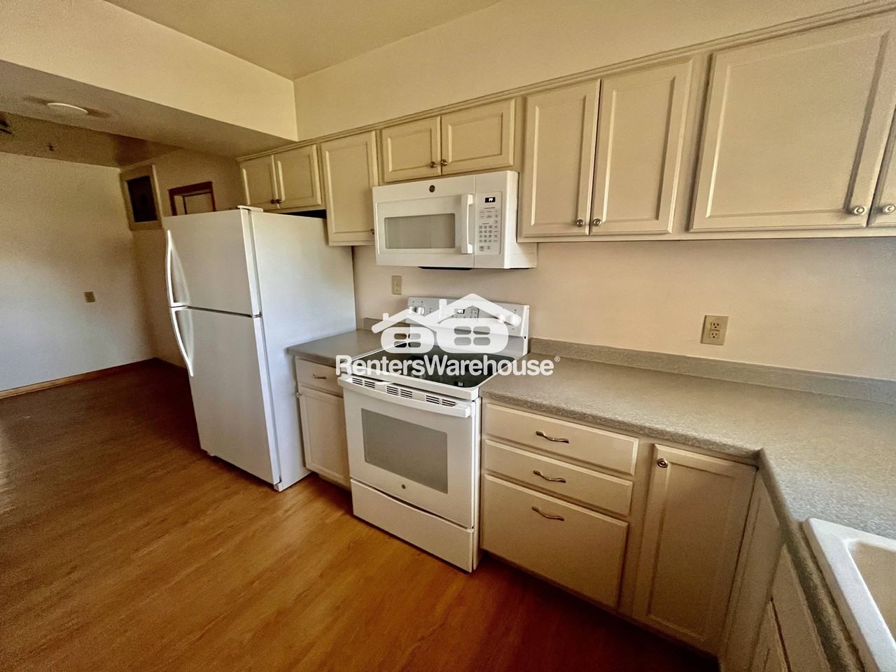 11708 Highway 55 - Photo 3 of 28