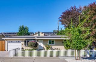 4728 Parkwest Dr - Photo 1 of 1