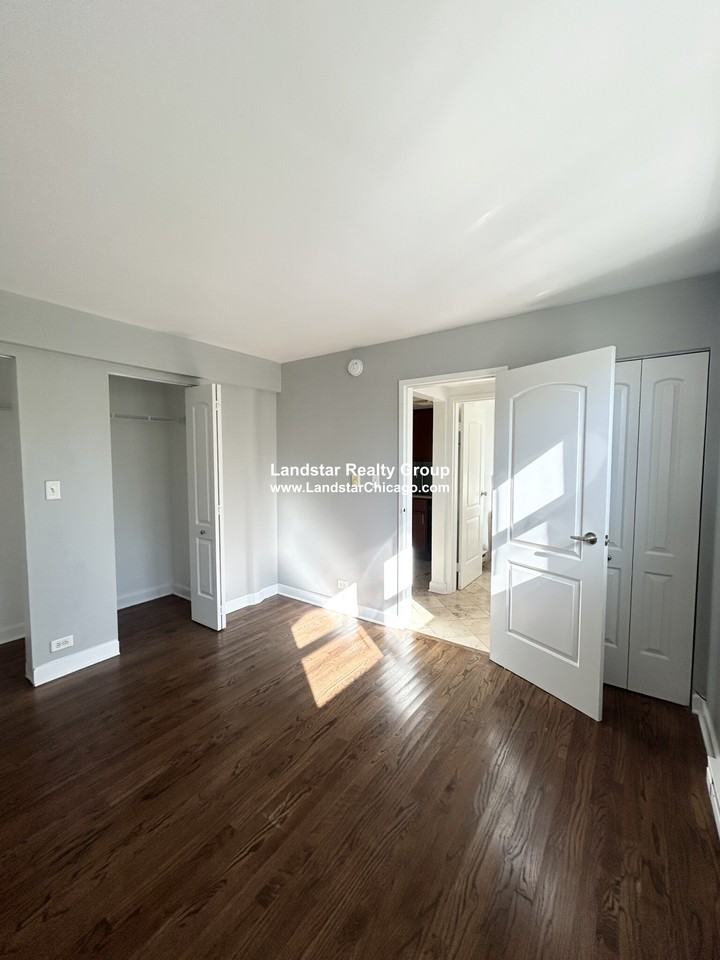 7628 N Milwaukee Ave #1B - Photo 7 of 9