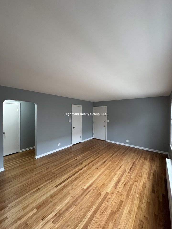 2752 W North Shore Ave #1WW - Photo 6 of 11
