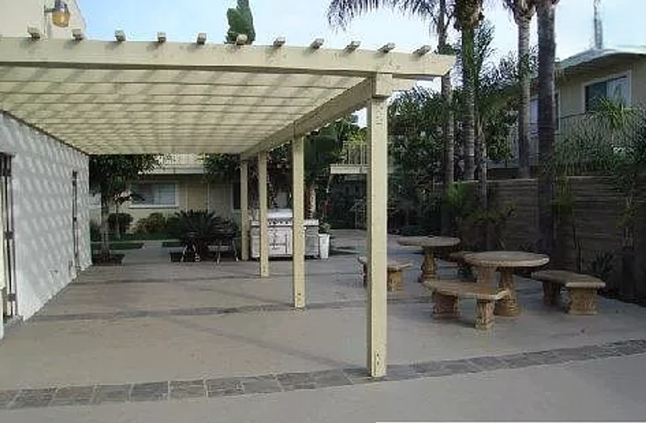 5505 Ackerfield Ave. Long Beach, CA 90805 - Photo 2 of 31