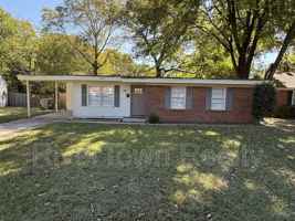 featured image of 3645 Hendricks Cv