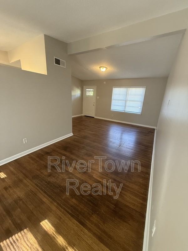 3645 Hendricks Cv - Photo 7 of 12