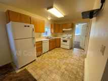 509 E Curtis St #102 - Photo 1 of 1