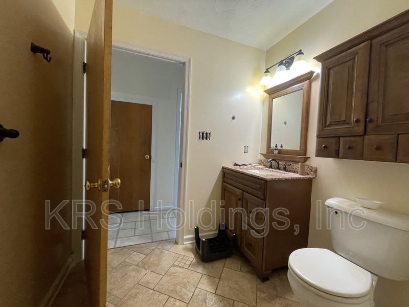 6 Colgate Cir - Photo 6 of 17