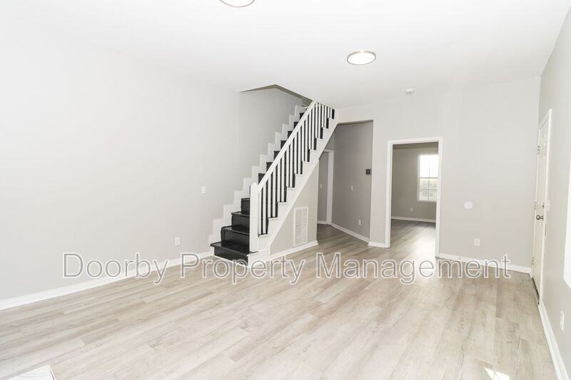4807 14th Ave - Photo 2 of 23