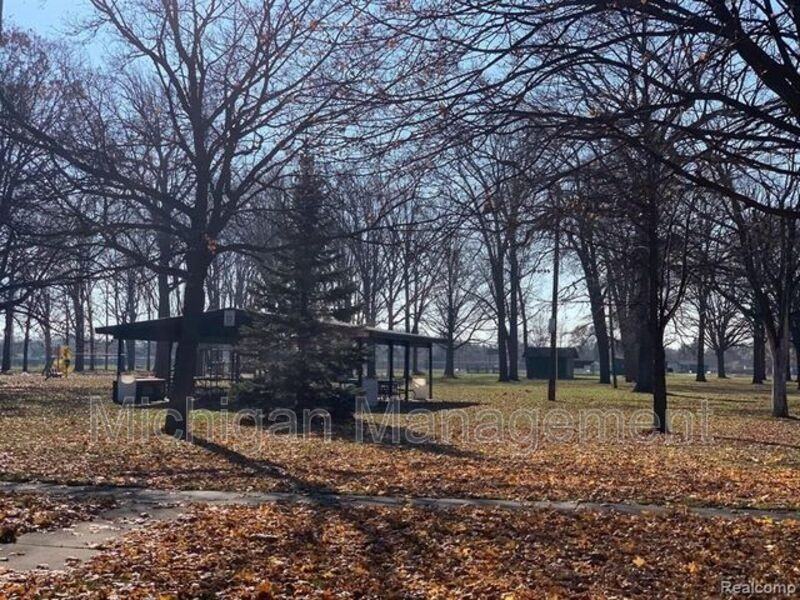 19300 Wick Rd #206 - Photo 5 of 12