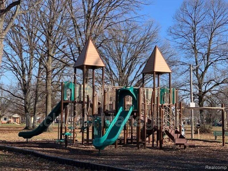 19300 Wick Rd #206 - Photo 6 of 12